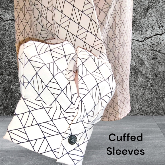 ANN TAYLOR | ✨ Black & White Geometric Patterned Blouse | NWOT ✨ size S - Picture 7 of 10